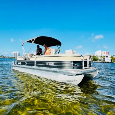 SunBoat Rental Green Water Fort Lauderdale