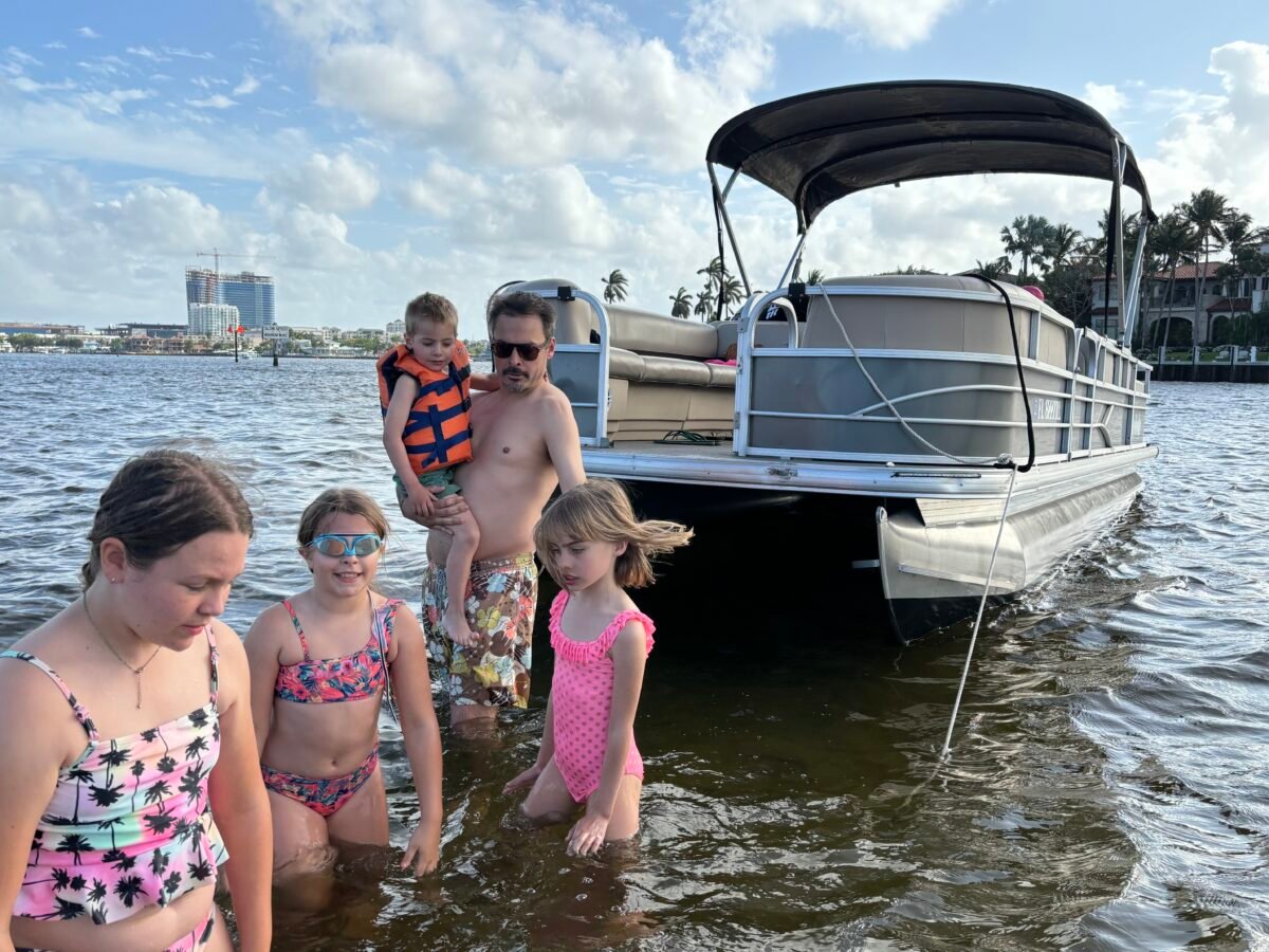 Pontoon Boat Rental Hollywood, Florida