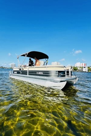 SunBoat Rental Green Water Fort Lauderdale